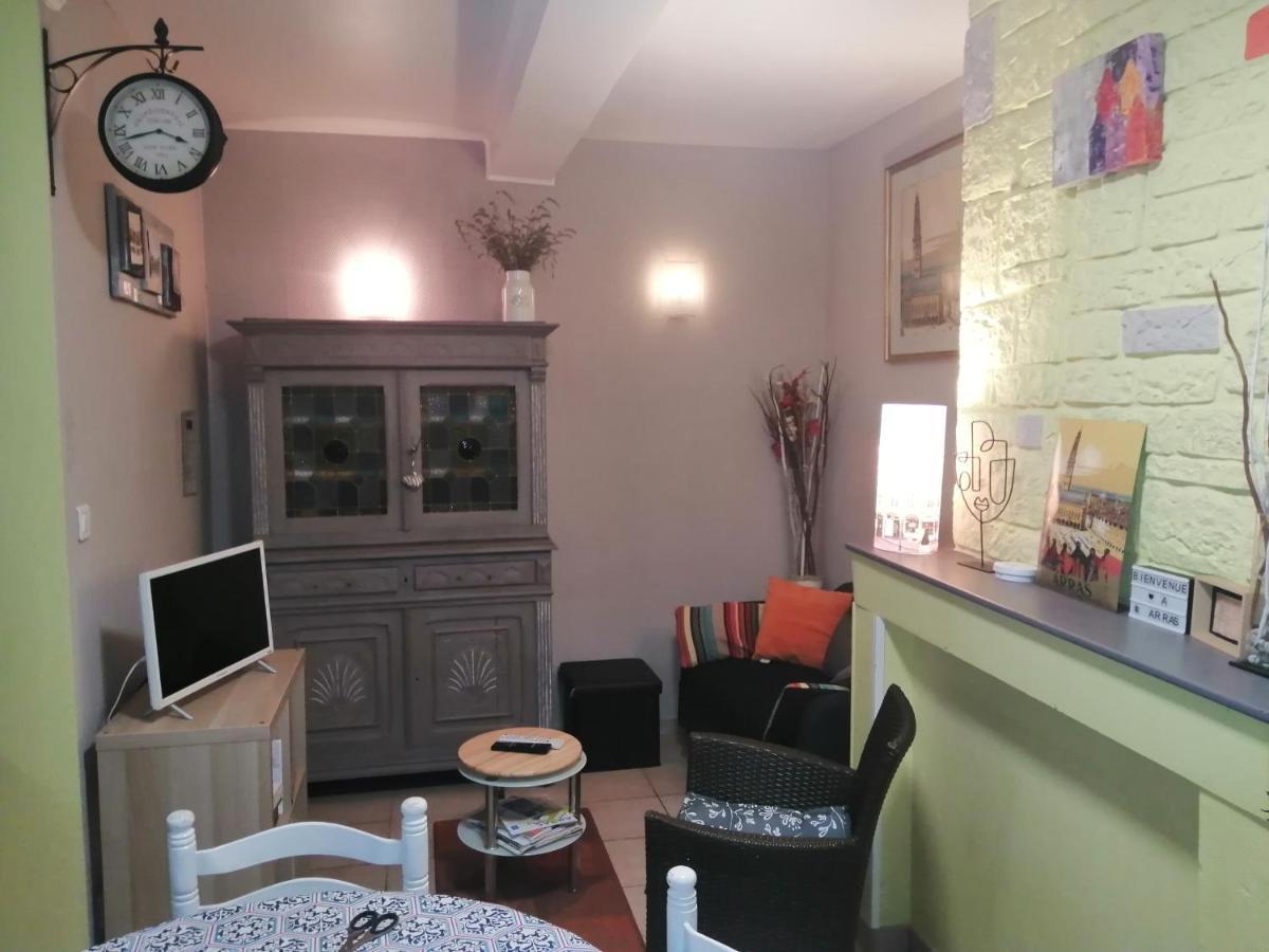 L'arras Square Maison Au Calme Avec Deux Arras